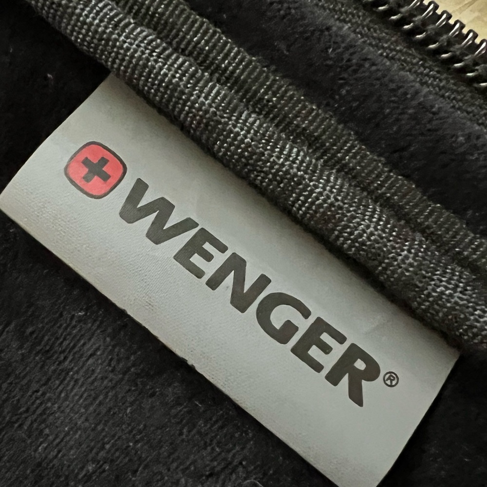 Swissgear Black 13” Laptop Bag - Picture 4 of 14